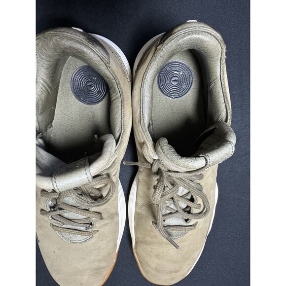 Nike Hyperdunk Kobe 2017 Low Premium Olive Gum Men's Size 11,897636-902 - Picture 8 of 8